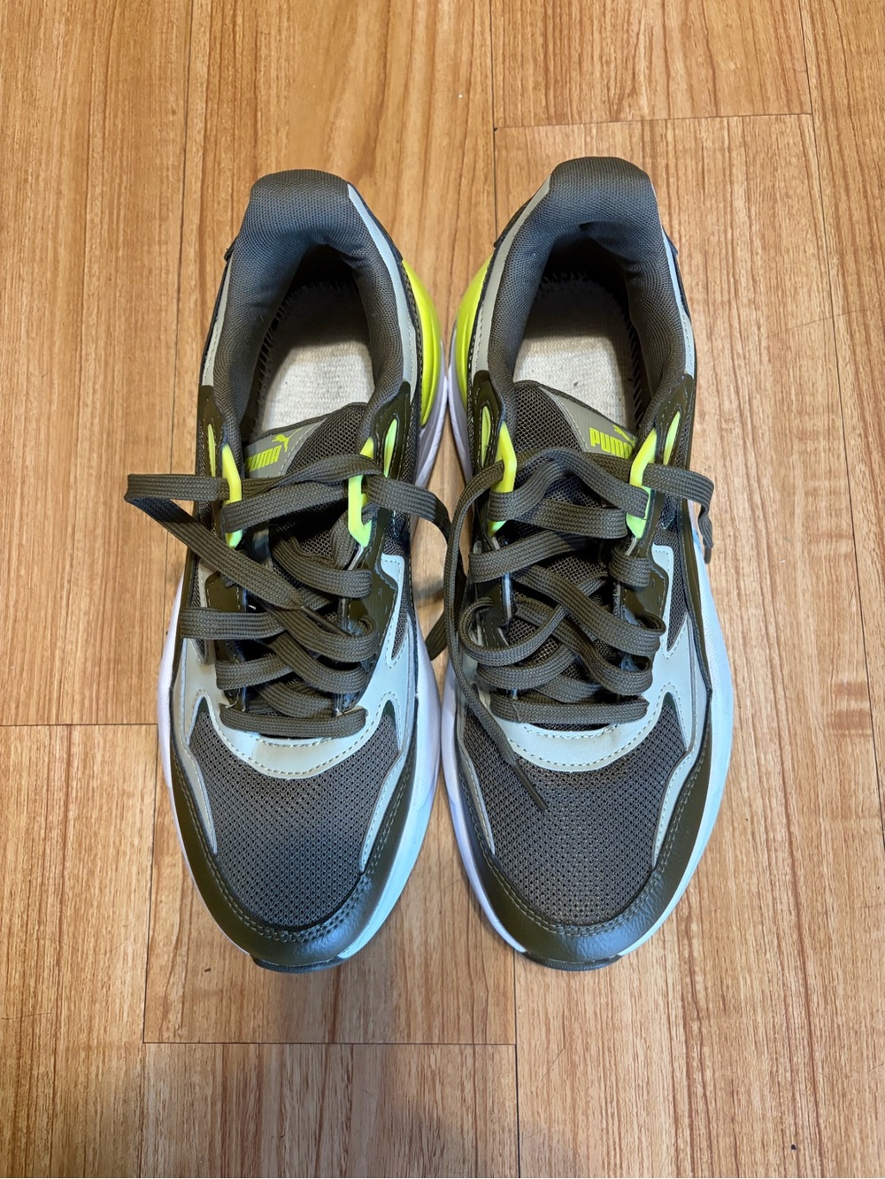 Puma Men’s Green Sneakers with Neon Yellow Accents